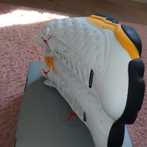 Jordan Retro 13 Del Sol Size 11 and 12 - Picture 6 of 8